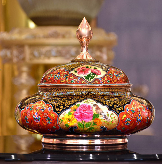 Decorative Pot